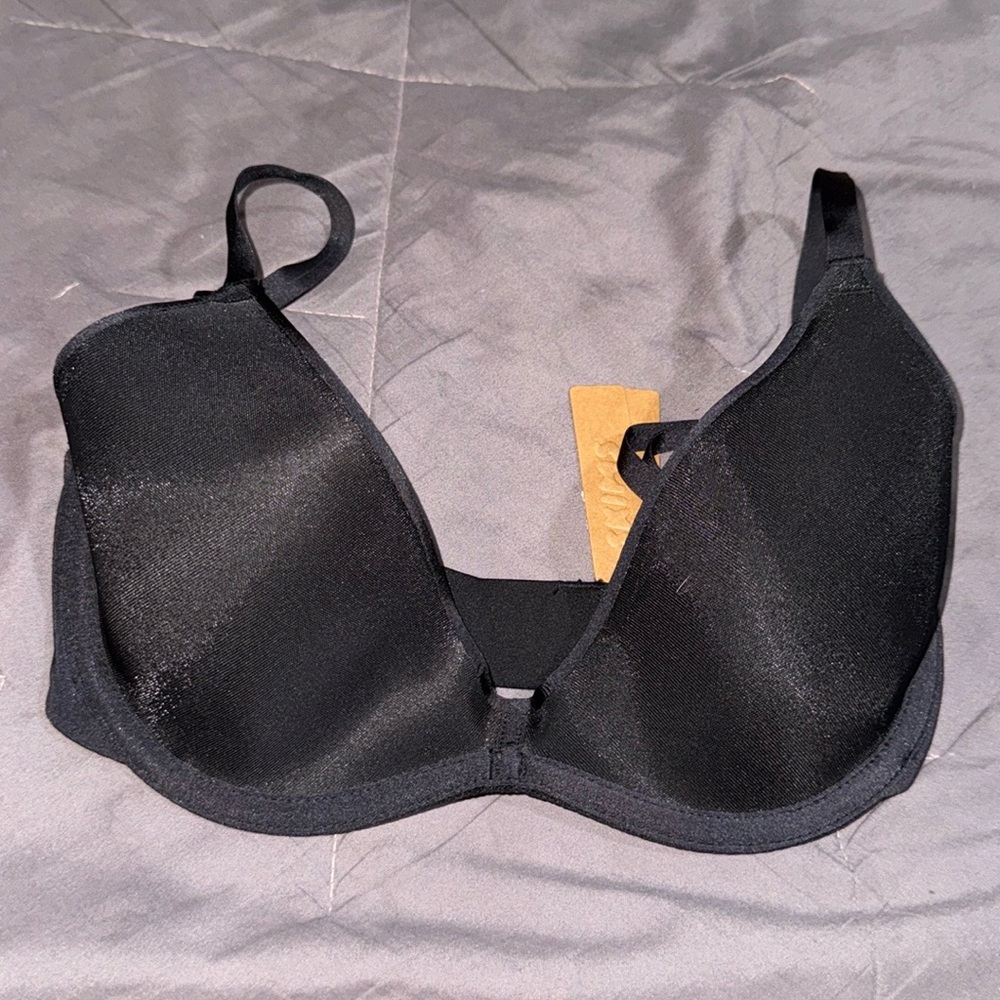 SKIMS WEIGHTLESS SCOOP BRA